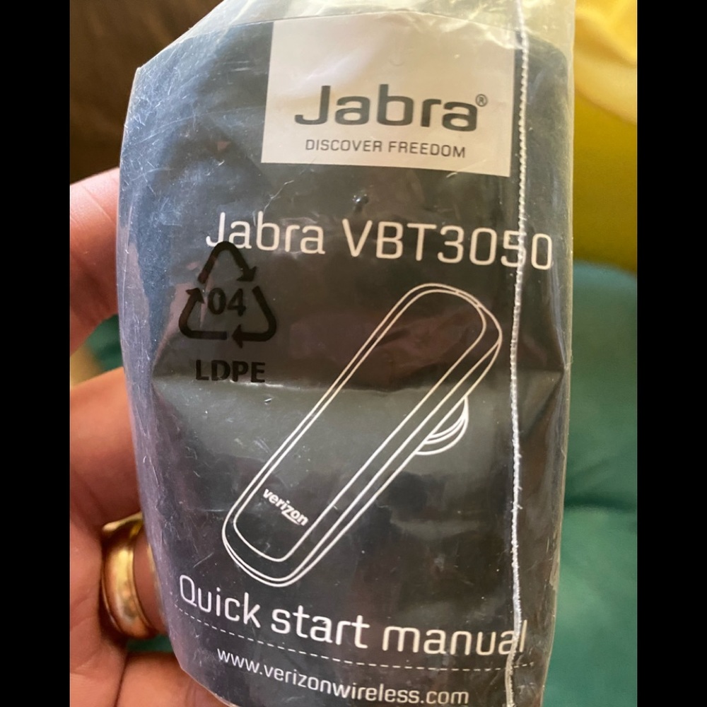 Bluetooth earpiece